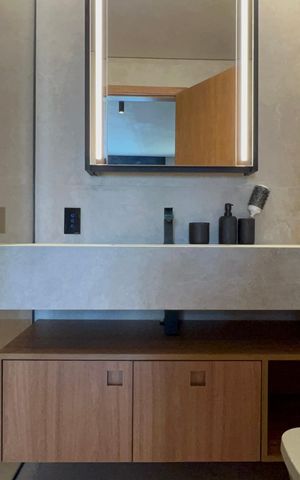 Apartamento à venda com 127m², 3 quartos e 1 vaga Apartamento à venda com 127m², 3 quartos e 1 vagaBanheiro da Suíte 1
