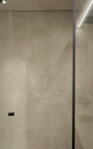 Apartamento à venda com 127m², 3 quartos e 1 vaga Apartamento à venda com 127m², 3 quartos e 1 vagaBanheiro da Suíte 1
