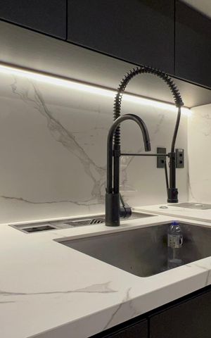 Apartamento à venda com 127m², 3 quartos e 1 vaga Apartamento à venda com 127m², 3 quartos e 1 vagaCozinha