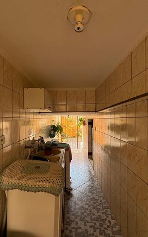 Casa à venda com 162m², 4 quartos e 3 vagasLavanderia