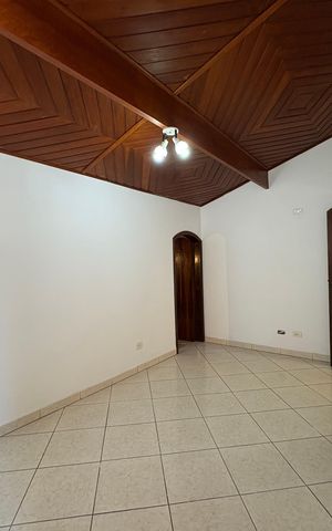 Casa à venda com 162m², 4 quartos e 3 vagasQuarto 2