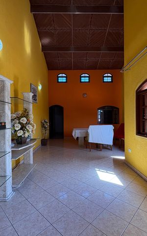 Casa à venda com 162m², 4 quartos e 3 vagasSala