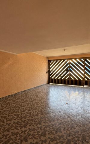 Casa à venda com 162m², 4 quartos e 3 vagasGaragem