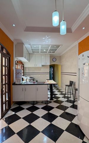 Casa à venda com 162m², 4 quartos e 3 vagasCozinha