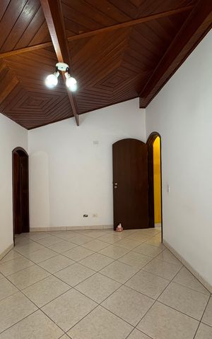 Casa à venda com 162m², 4 quartos e 3 vagasQuarto 2