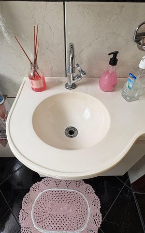 Casa à venda com 162m², 4 quartos e 3 vagasLavabo