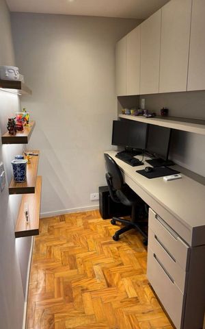 Apartamento à venda com 112m², 3 quartos e 2 vagas Apartamento à venda com 112m², 3 quartos e 2 vagasEscritório