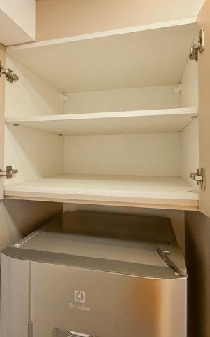 Studio para alugar com 24m², 1 quarto e sem vaga Studio para alugar com 24m², 1 quarto e sem vagaCozinha - Armários