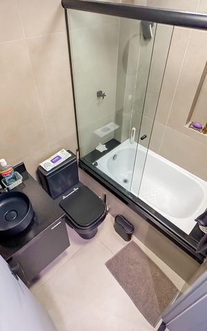 Studio à venda com 38m², 1 quarto e sem vaga Studio à venda com 38m², 1 quarto e sem vagaBanheiro