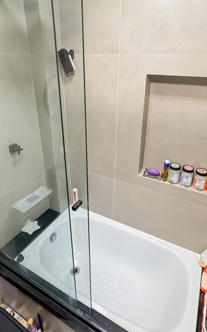 Studio à venda com 38m², 1 quarto e sem vaga Studio à venda com 38m², 1 quarto e sem vagaBanheiro