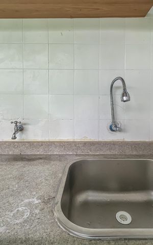 Casa à venda com 105m², 3 quartos e 2 vagas Casa à venda com 105m², 3 quartos e 2 vagasÁrea de Serviço