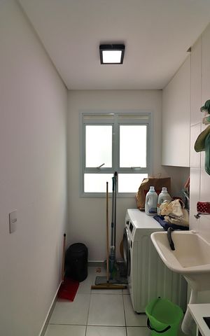 Apartamento à venda com 56m², 2 quartos e 1 vagaCozinha e Área de Serviço