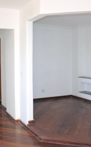 Apartamento à venda com 153m², 4 quartos e 2 vagasSala