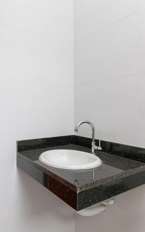 Casa de condomínio à venda com 91m², 2 quartos e 1 vagaBanheiro