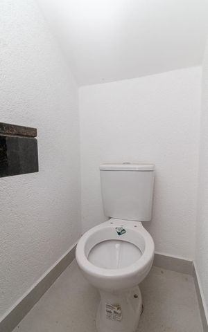 Casa de condomínio à venda com 91m², 2 quartos e 1 vagaLavabo 2