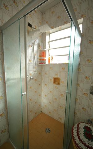 Casa à venda com 195m², 3 quartos e 2 vagasBanheiro Social 