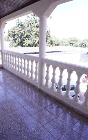 Casa para alugar com 360m², 5 quartos e 7 vagas Casa para alugar com 360m², 5 quartos e 7 vagasÁrea Externa