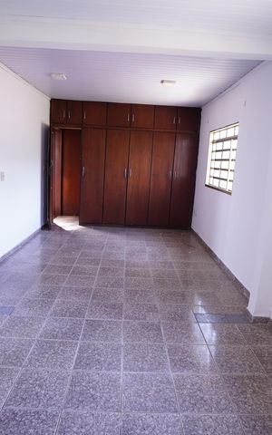 Casa para alugar com 360m², 5 quartos e 7 vagas Casa para alugar com 360m², 5 quartos e 7 vagasSuíte 2