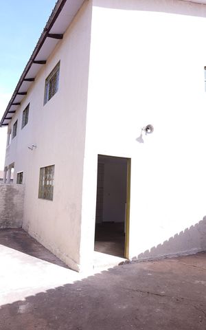 Casa para alugar com 360m², 5 quartos e 7 vagas Casa para alugar com 360m², 5 quartos e 7 vagasÁrea Externa