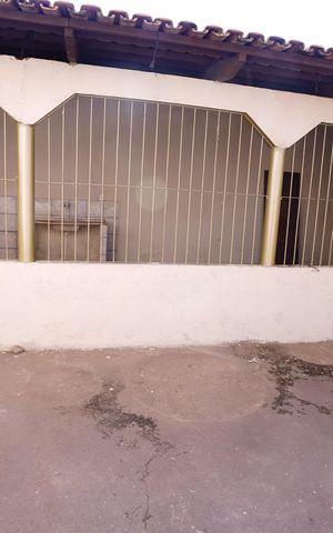 Casa para alugar com 360m², 5 quartos e 7 vagas Casa para alugar com 360m², 5 quartos e 7 vagasÁrea Externa