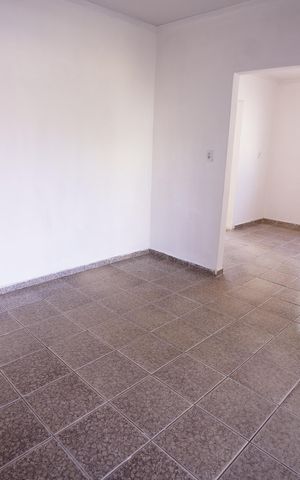Casa para alugar com 360m², 5 quartos e 7 vagas Casa para alugar com 360m², 5 quartos e 7 vagasSala