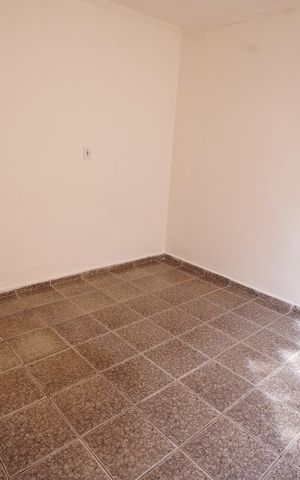 Casa para alugar com 360m², 5 quartos e 7 vagas Casa para alugar com 360m², 5 quartos e 7 vagasQuarto 1