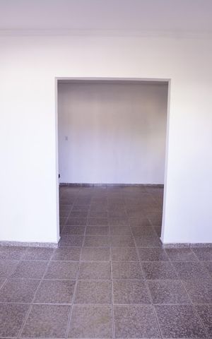 Casa para alugar com 360m², 5 quartos e 7 vagas Casa para alugar com 360m², 5 quartos e 7 vagasSala