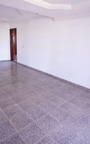 Casa para alugar com 360m², 5 quartos e 7 vagas Casa para alugar com 360m², 5 quartos e 7 vagasHall dos Quartos