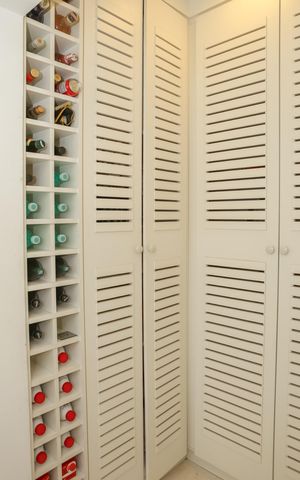 Apartamento à venda com 162m², 3 quartos e 3 vagas Apartamento à venda com 162m², 3 quartos e 3 vagasÁrea de Serviço