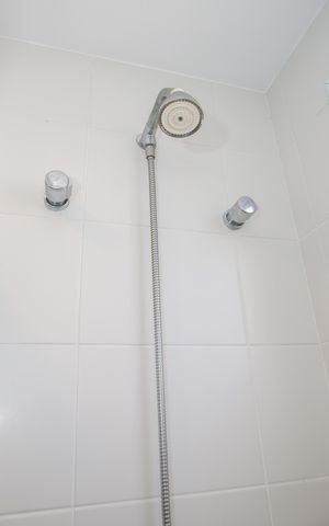 Apartamento à venda com 162m², 3 quartos e 3 vagas Apartamento à venda com 162m², 3 quartos e 3 vagasBanheiro da Suíte 2