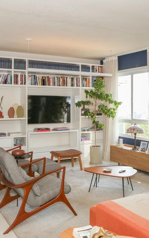 Apartamento à venda com 162m², 3 quartos e 3 vagas Apartamento à venda com 162m², 3 quartos e 3 vagasSala