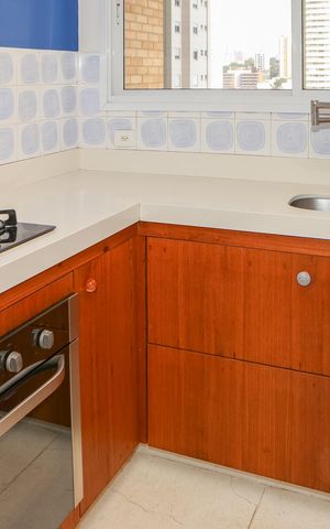 Apartamento à venda com 162m², 3 quartos e 3 vagas Apartamento à venda com 162m², 3 quartos e 3 vagasCozinha