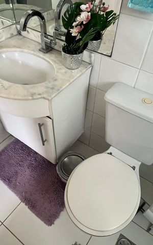 Apartamento à venda com 69m², 3 quartos e 1 vaga Apartamento à venda com 69m², 3 quartos e 1 vagaBanheiro da Suíte