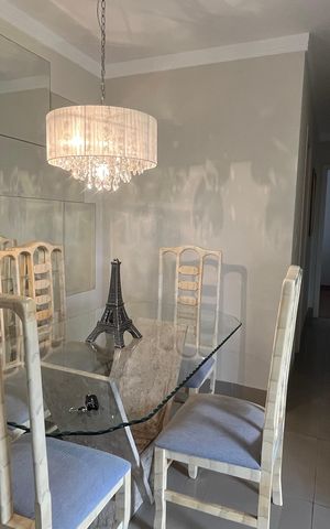 Apartamento à venda com 69m², 3 quartos e 1 vaga Apartamento à venda com 69m², 3 quartos e 1 vagaSala