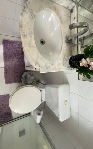 Apartamento à venda com 69m², 3 quartos e 1 vaga Apartamento à venda com 69m², 3 quartos e 1 vagaBanheiro da Suíte
