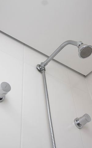 Apartamento à venda com 75m², 3 quartos e 2 vagas Apartamento à venda com 75m², 3 quartos e 2 vagasBanheiro Social