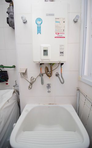 Apartamento à venda com 75m², 3 quartos e 2 vagas Apartamento à venda com 75m², 3 quartos e 2 vagasÁrea de Serviço
