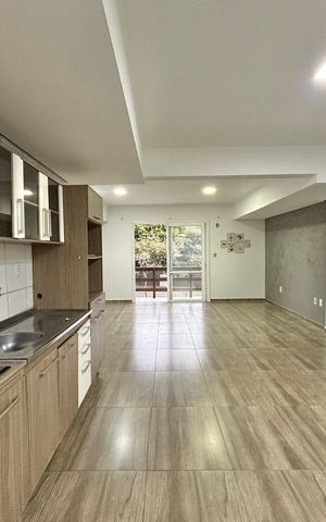 Apartamento à venda com 80m², 2 quartos e 2 vagas Apartamento à venda com 80m², 2 quartos e 2 vagasCozinha