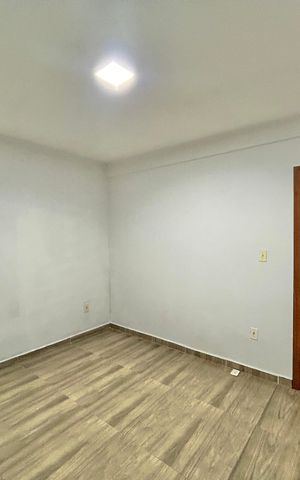 Apartamento à venda com 80m², 2 quartos e 2 vagas Apartamento à venda com 80m², 2 quartos e 2 vagasQuarto 1