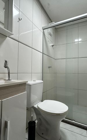 Apartamento à venda com 80m², 2 quartos e 2 vagas Apartamento à venda com 80m², 2 quartos e 2 vagasBanheiro