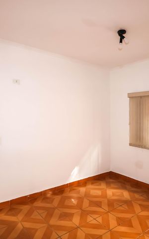 Casa à venda com 90m², 2 quartos e 1 vagaQuarto