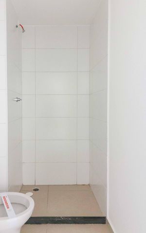 Studio à venda com 37m², 2 quartos e sem vaga Studio à venda com 37m², 2 quartos e sem vagaBanheiro