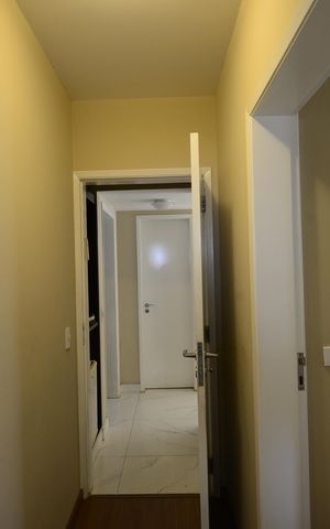 Apartamento à venda com 120m², 3 quartos e 2 vagasCorredor