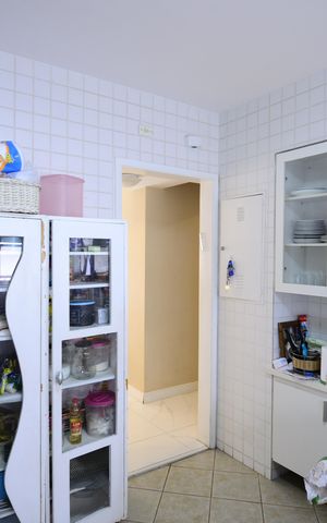 Apartamento à venda com 120m², 3 quartos e 2 vagasCozinha