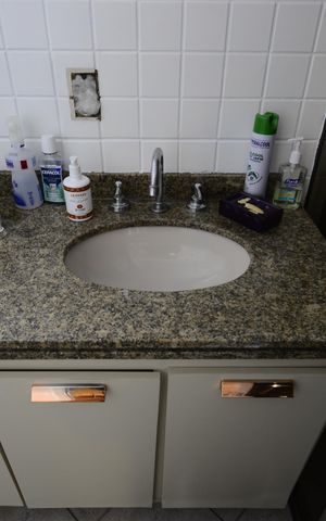 Apartamento à venda com 120m², 3 quartos e 2 vagasSuíte Banheiro
