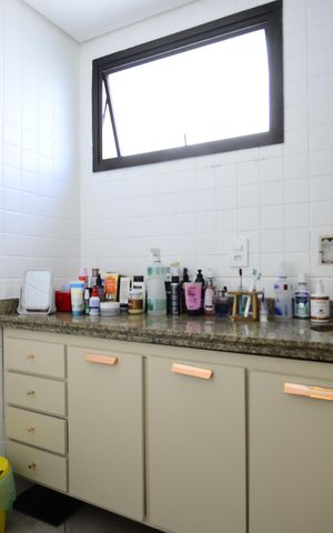 Apartamento à venda com 120m², 3 quartos e 2 vagasSuíte Banheiro