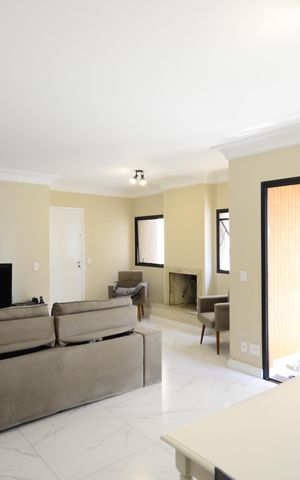 Apartamento à venda com 120m², 3 quartos e 2 vagasSala