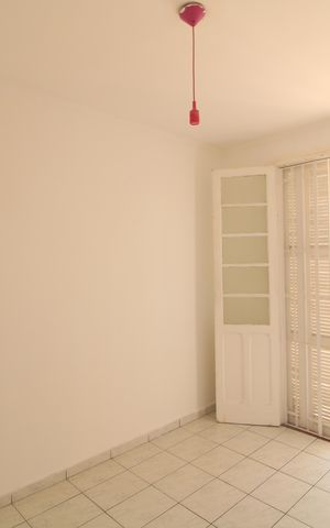 Casa à venda com 95m², 2 quartos e 2 vagasQuarto 2