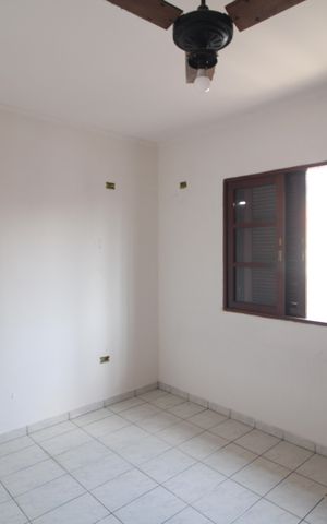 Casa à venda com 95m², 2 quartos e 2 vagasQuarto 1
