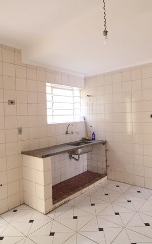 Casa à venda com 95m², 2 quartos e 2 vagasCozinha